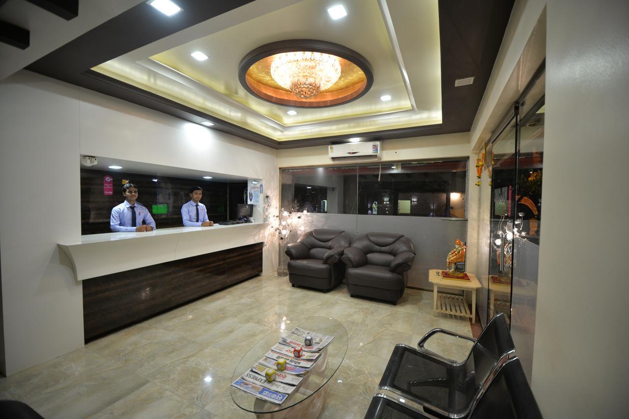 Hotel Radhe Krishna Solapur Ngoại thất bức ảnh