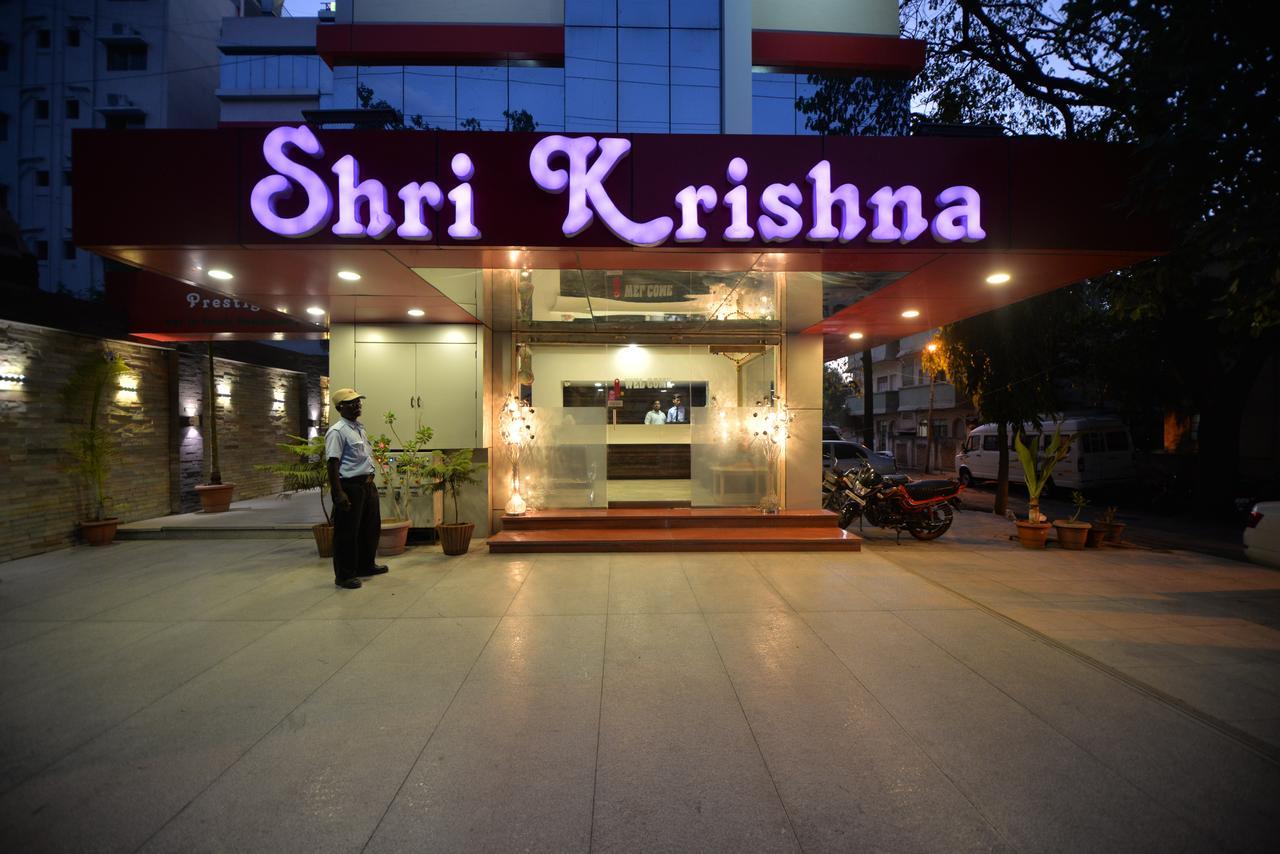 Hotel Radhe Krishna Solapur Ngoại thất bức ảnh